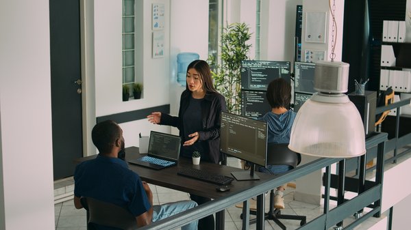 Comment choisir une agence no code : guide complet des critères